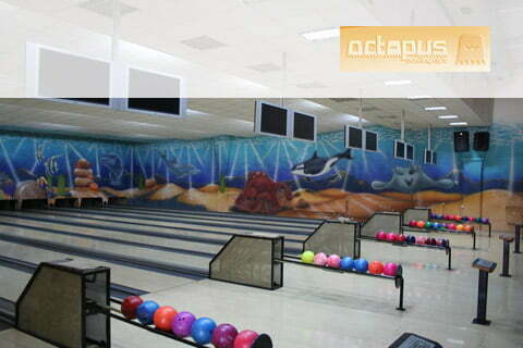 Octopus Bowling Café